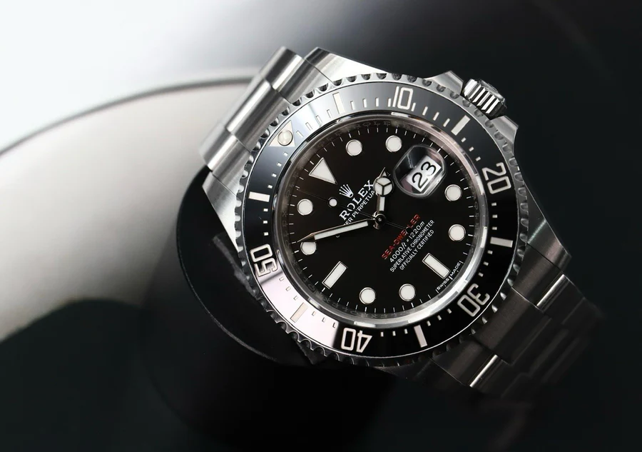 Rolex_Sea-Dweller_43_SD43_Mk1_126600_-_2017_Watch_Vault_02_900x.webp
