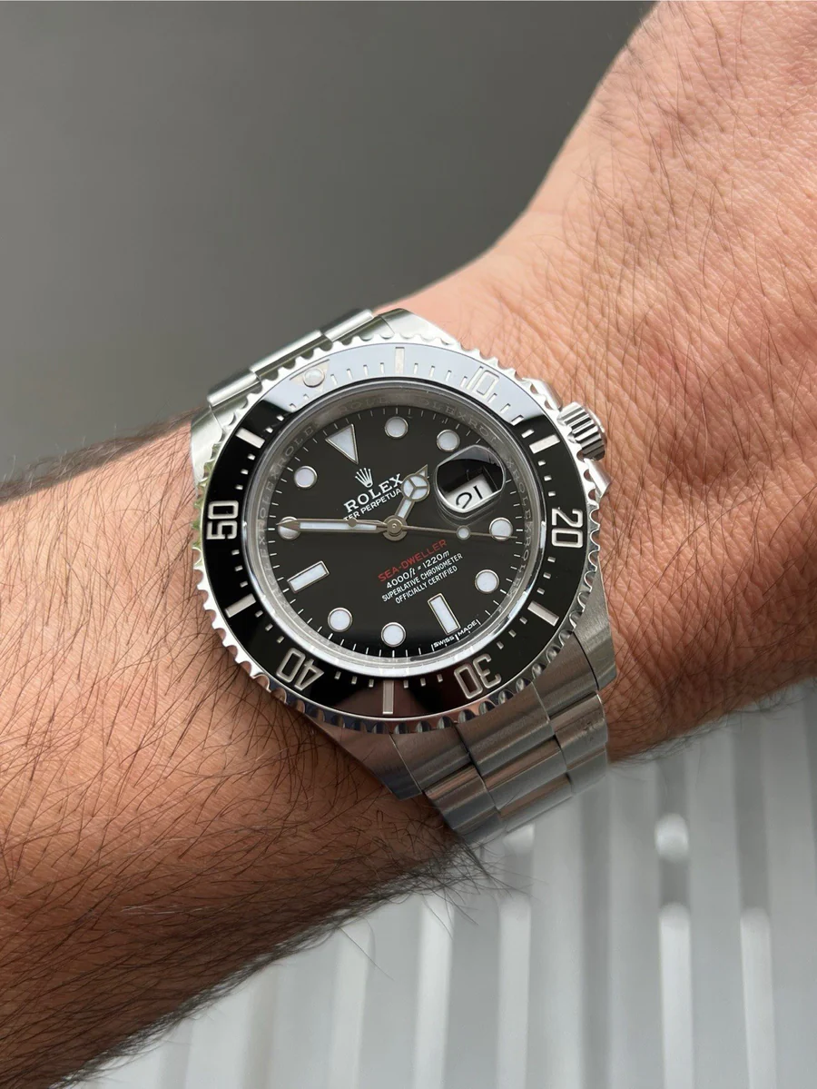 Rolex_Sea-Dweller_43_SD43_Mk1_126600_-_2017_Watch_Vault_03_900x.webp