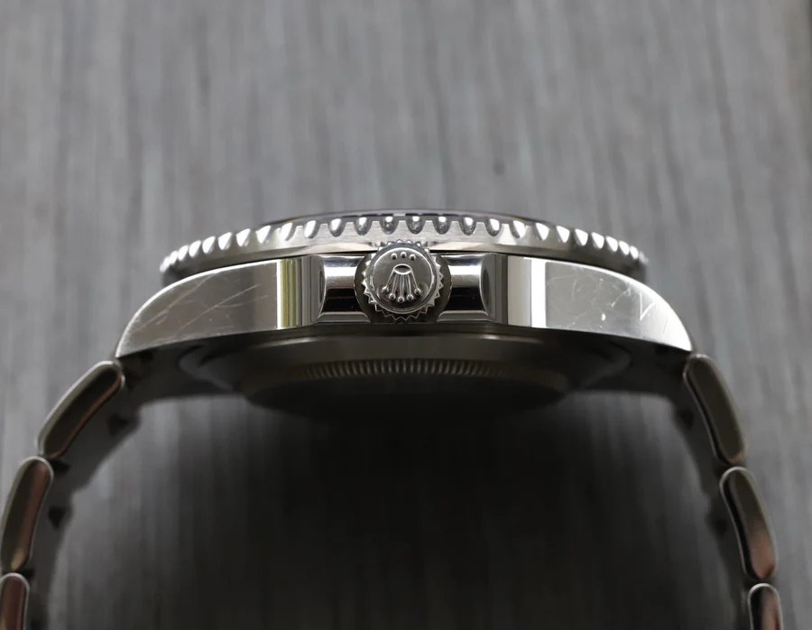 Rolex_Sea-Dweller_43_SD43_Mk1_126600_-_2017_Watch_Vault_12_900x.webp